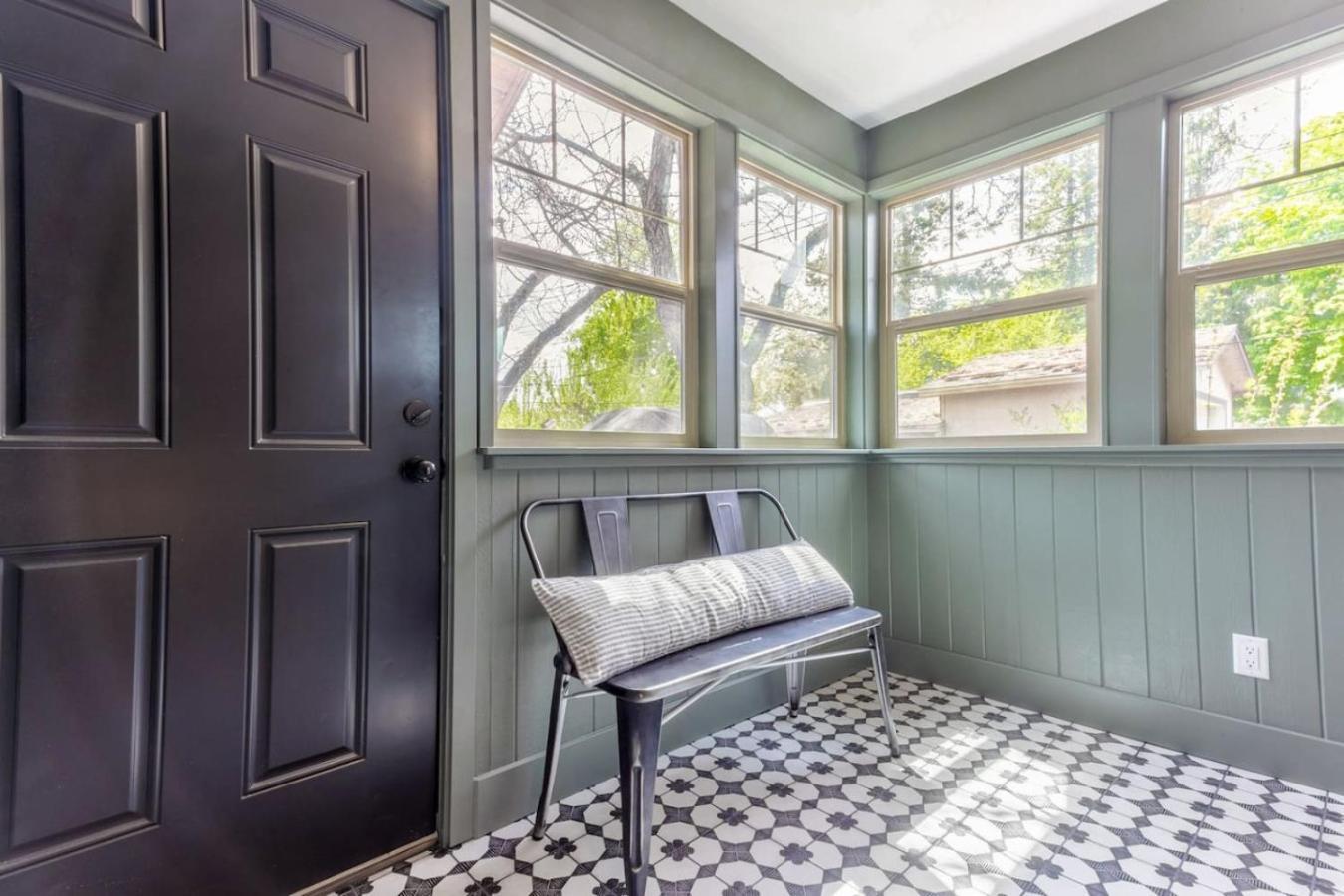 Craftsman Charmer In Downtown Cda كويور دي أليني، أيداهو المظهر الخارجي الصورة